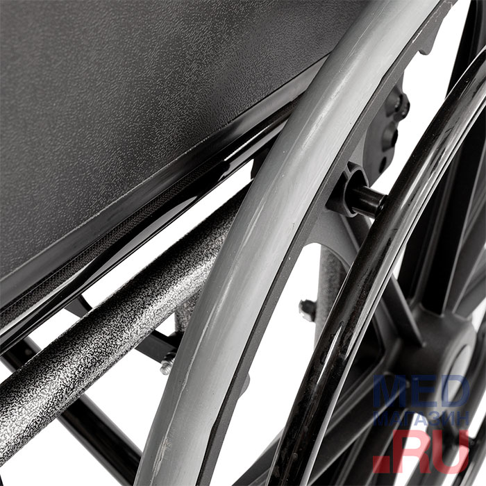 Кресло-коляска повышенной грузоподъемности Barry L3