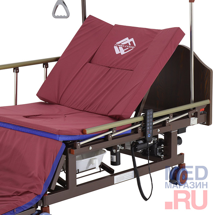 Кровать электрическая с боковым переворачиванием и туалетным устройством Med-Mos DB-11А (MЕ-5228Н)