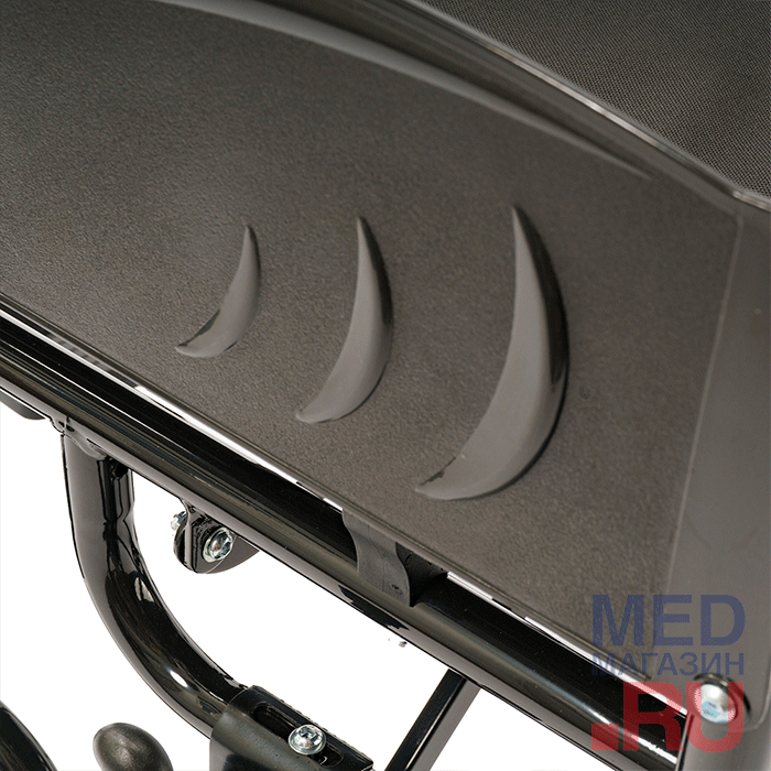 Кресло-каталка инвалидная Barry V1