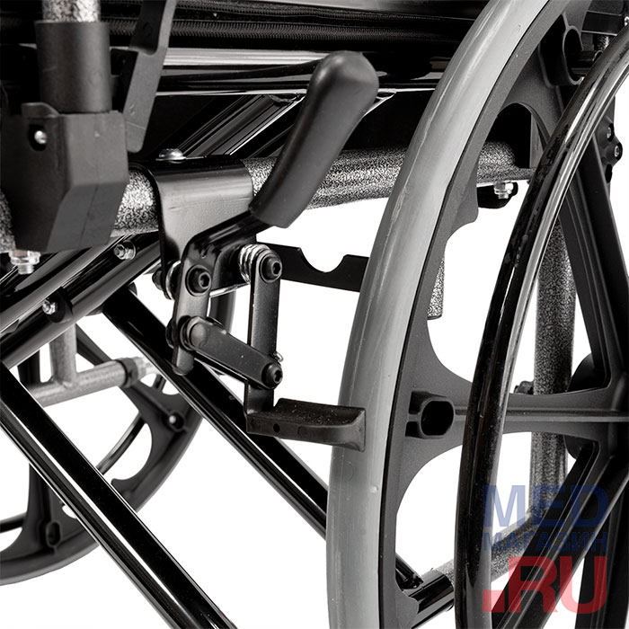 Кресло-коляска повышенной грузоподъемности Barry L3