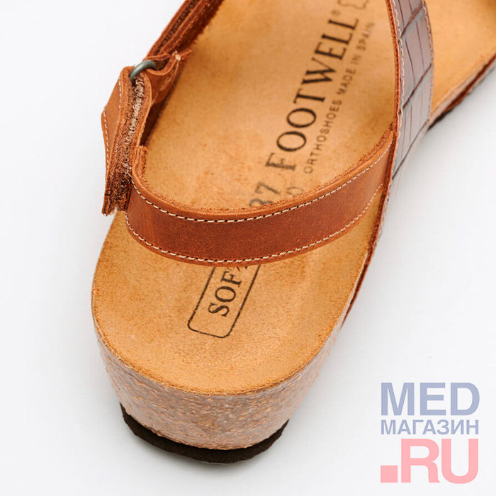 Босоножки женские анатомические 101589-120 FOOTWELL, коричневые