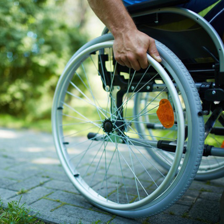 Как получить бесплатную инвалидную коляску?