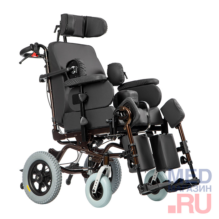 

Инвалидная коляска механическая Ortonica Delux 560, ширина сиденья 40 см