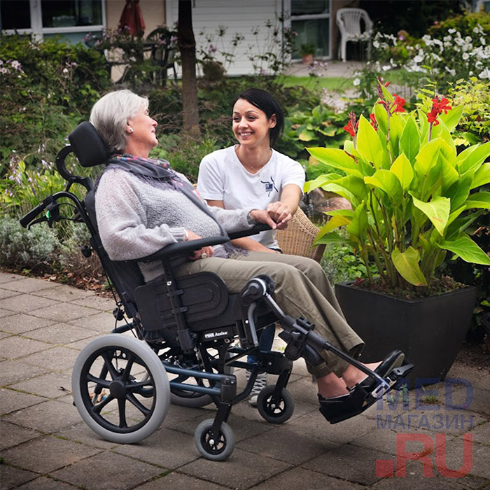 Пассивная кресло-коляска Invacare Rea Azalea Assist