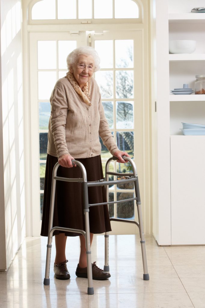 readmission-risk-seniors-falls.jpg