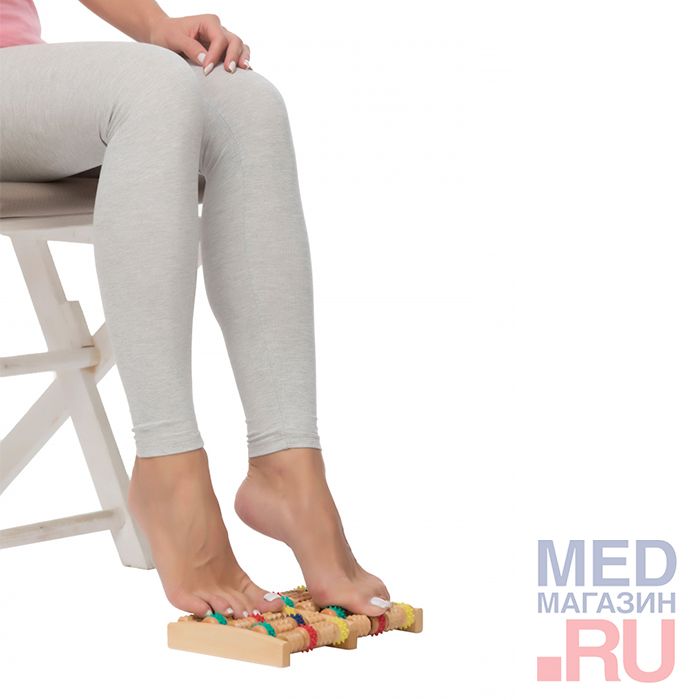 Массажер деревянный с резиновыми роликами KZ 0484