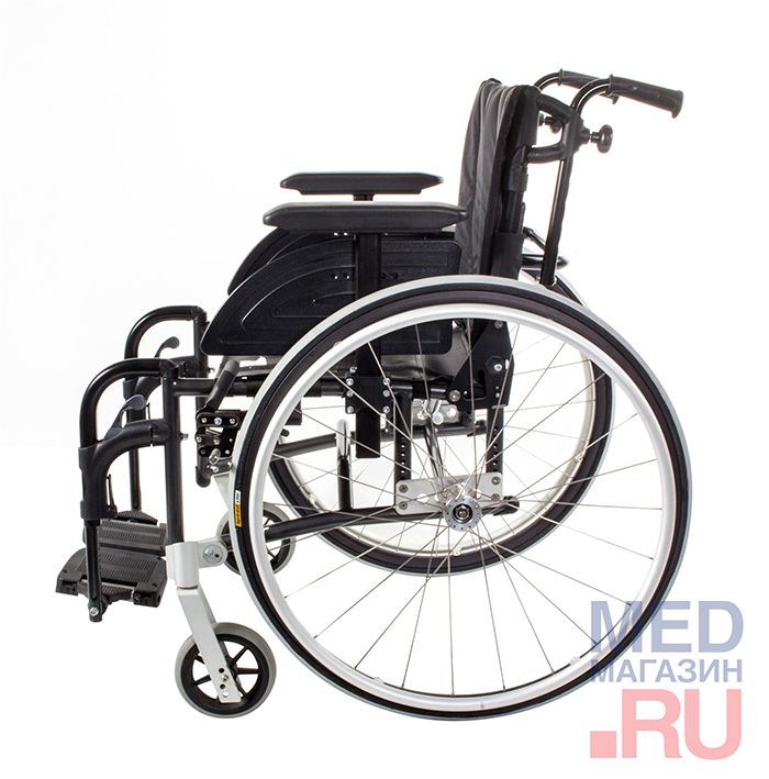 Кресло-коляска титановая Invacare REA XLT Swing